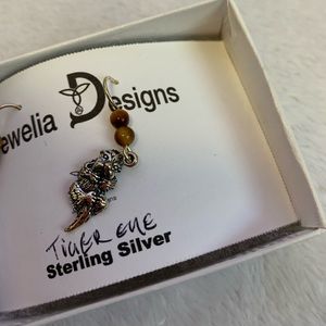 NWT Sea Otter Dangling Earring